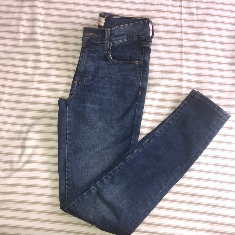 Gap True Skinny Jeans
